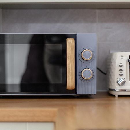 Great 1 Bedroom In Hounslow With Free Parking Abbey Wood Экстерьер фото