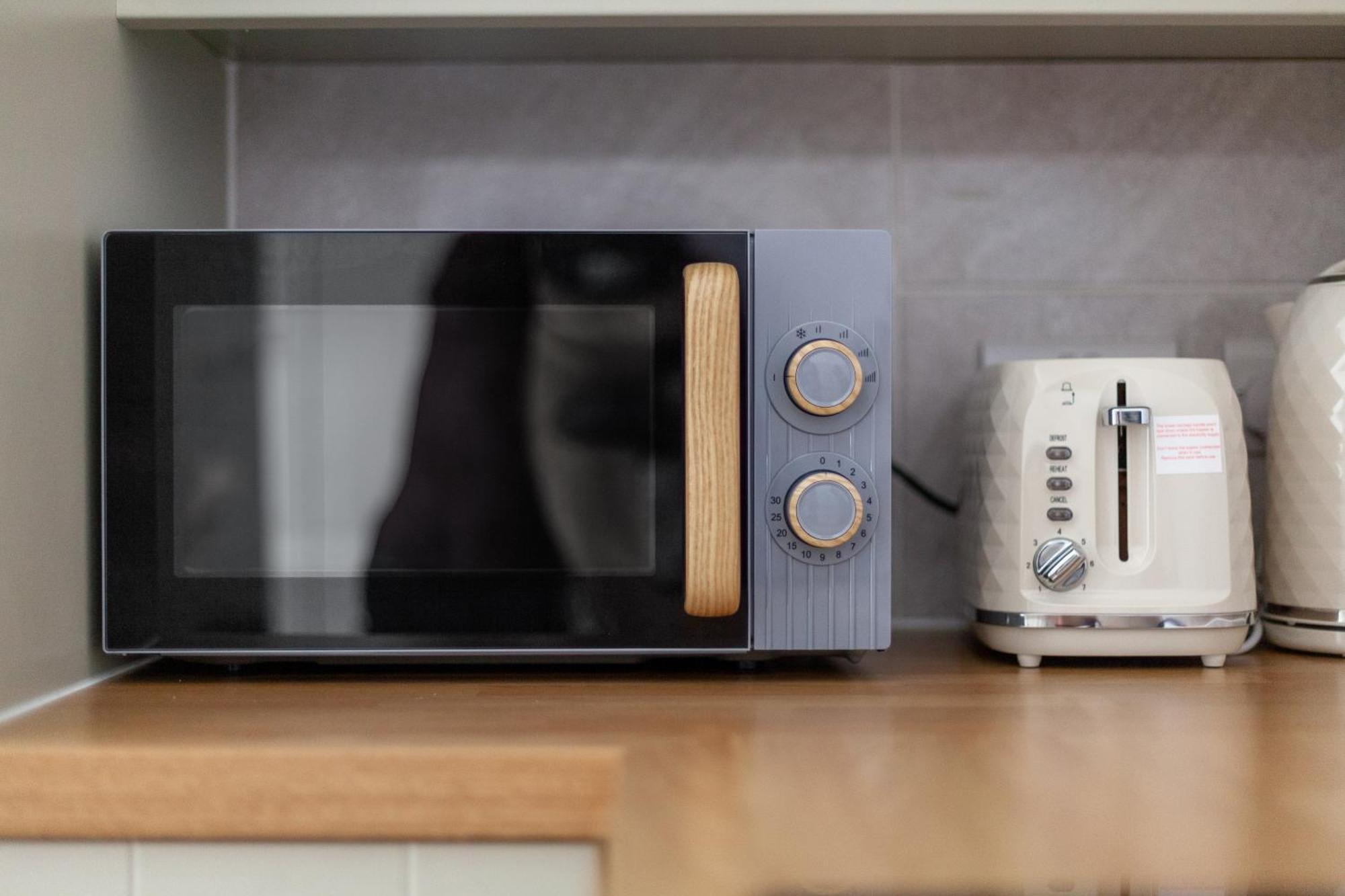 Great 1 Bedroom In Hounslow With Free Parking Abbey Wood Экстерьер фото